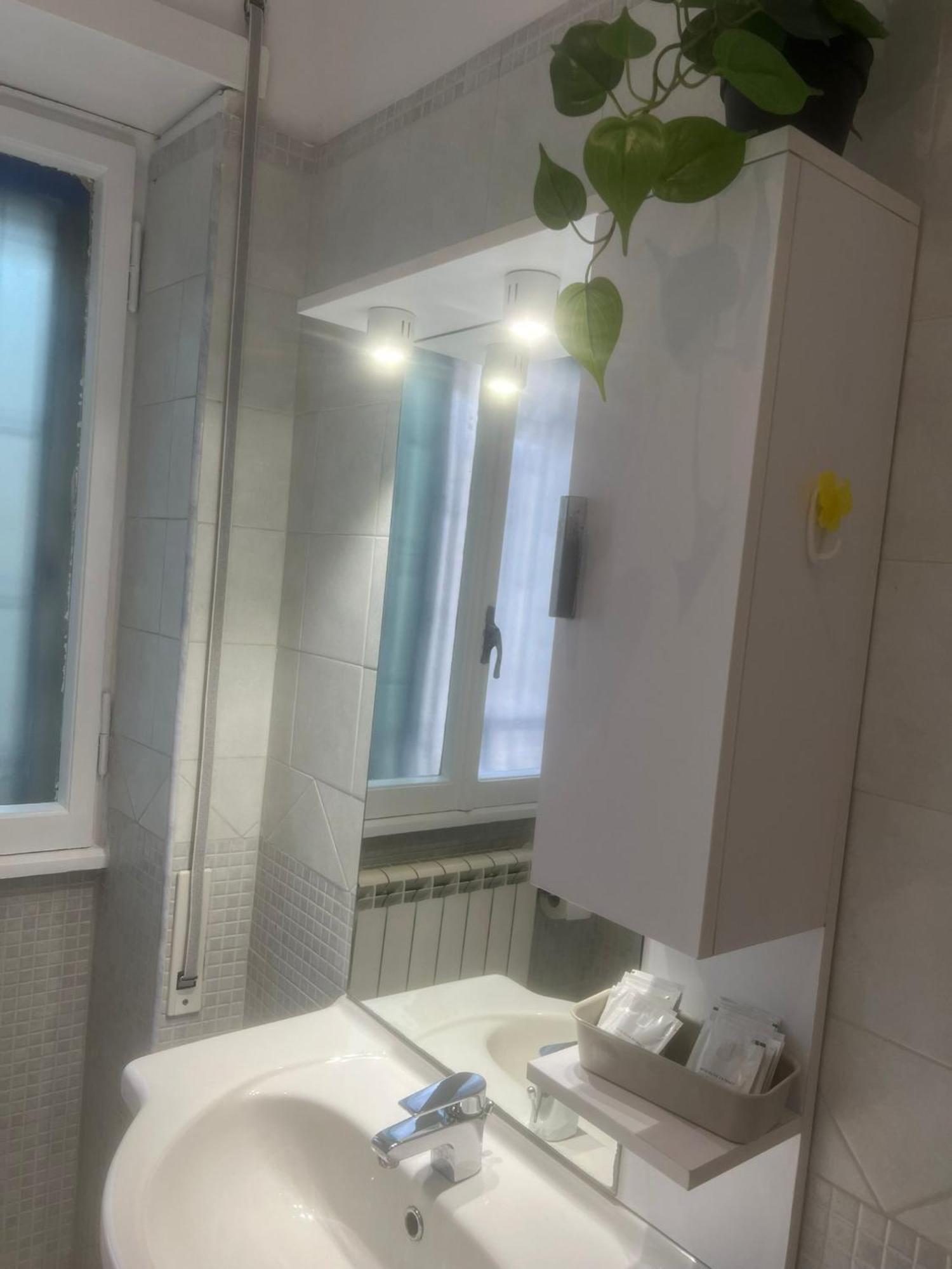 Affittacamere Appia Nuova 639 Рим Екстериор снимка