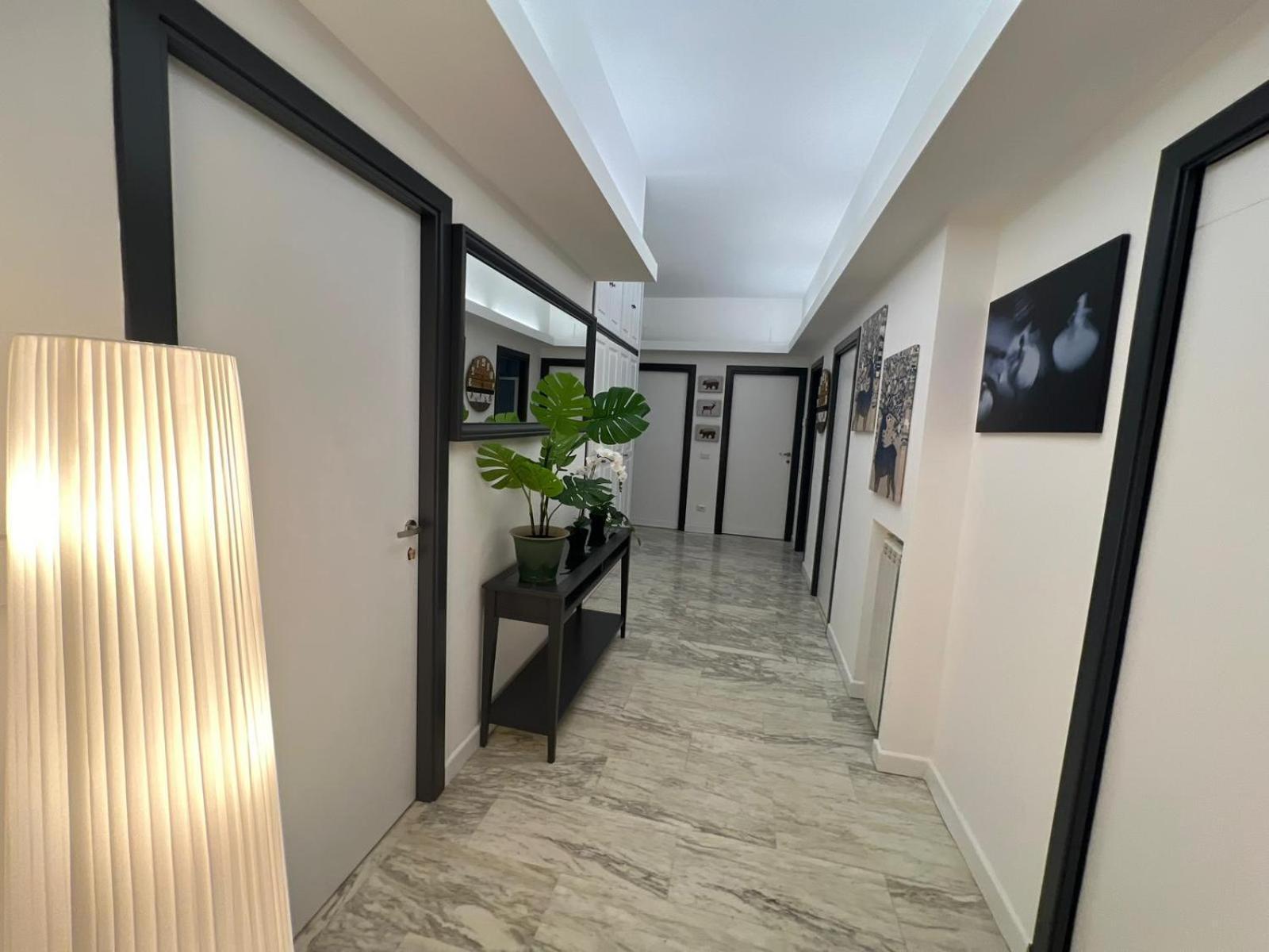 Affittacamere Appia Nuova 639 Рим Екстериор снимка